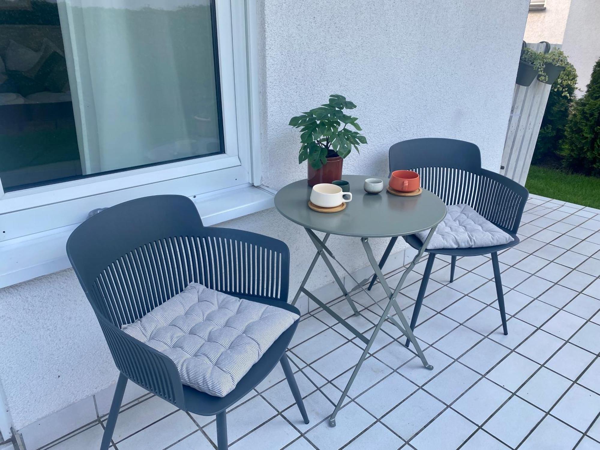 Moderne Wohnung Mit Terrasse & Parkplatz; Naehe Bwzk & Amazon Koblenz  Exterior photo